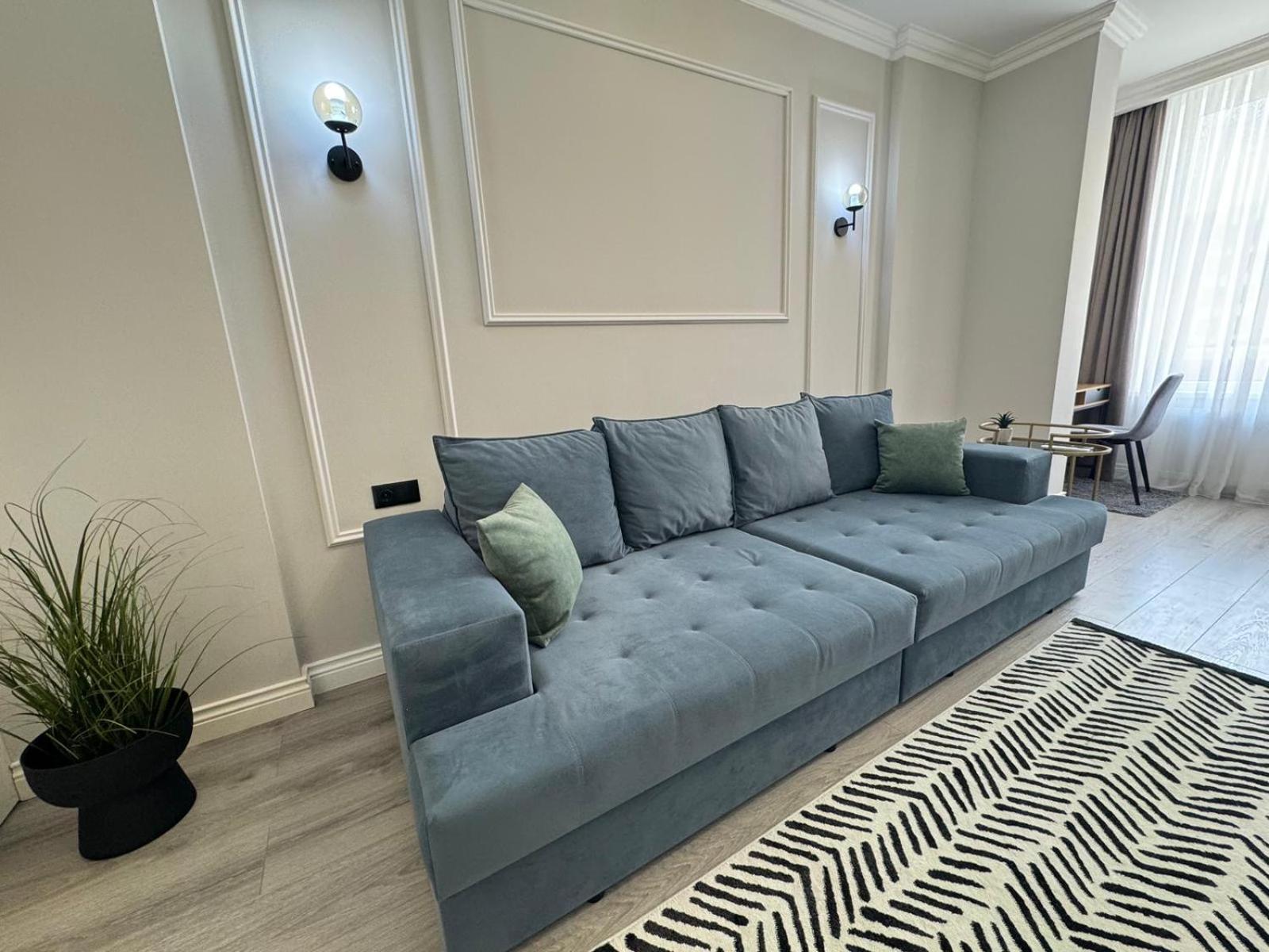 Two Bedroom Apartment In The Center, With Parking, Address Avram Iancu 32 基希讷乌 外观 照片